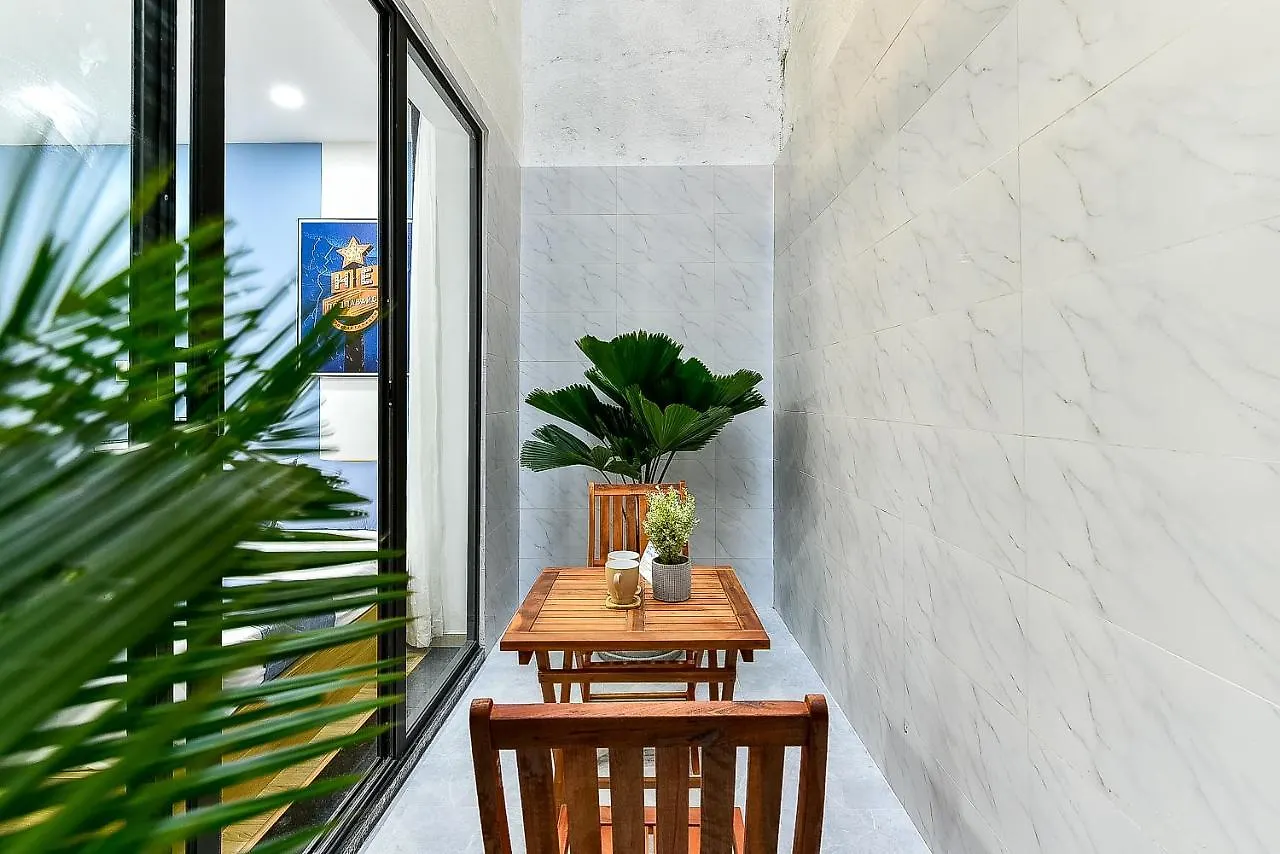 Cozrum Homes Ambera House Ho Chi Minh City