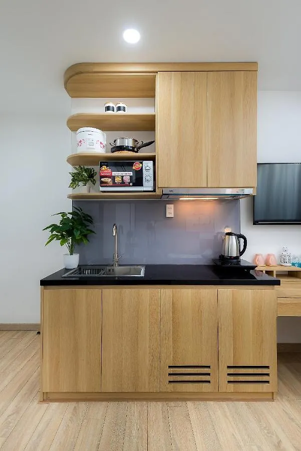 Cozrum Homes Ambera House 호치민 0*,