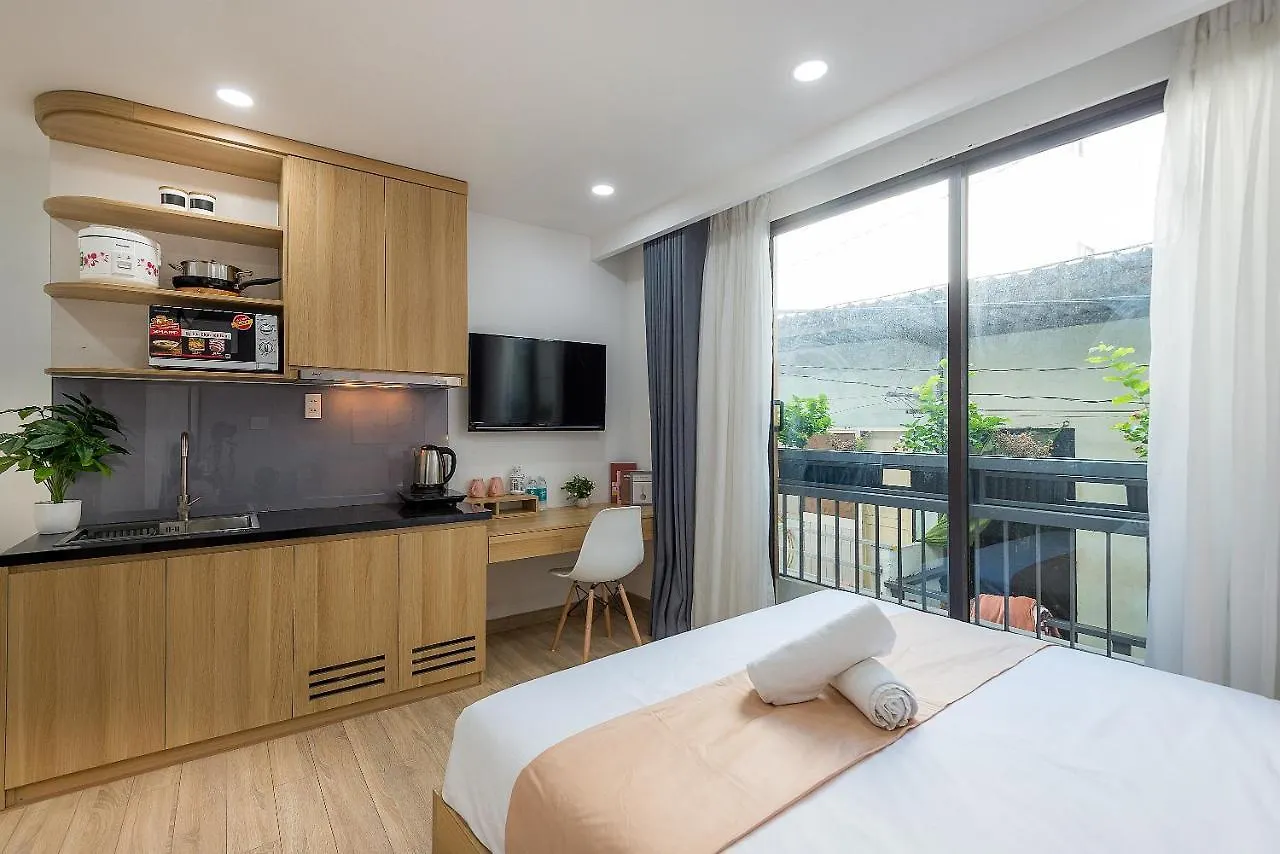 Cozrum Homes Ambera House 호치민